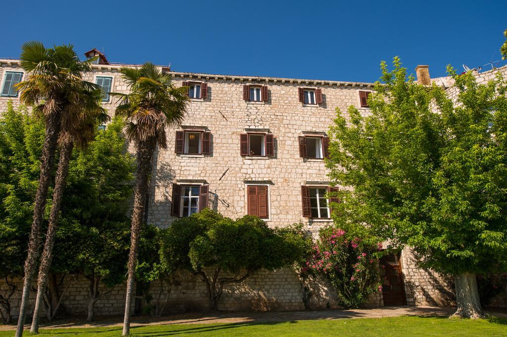 The Duke'S Palace Šibenik Oda fotoğraf
